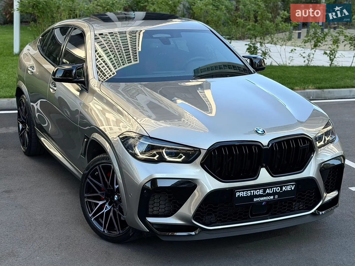 2022 BMW X6 M - мініатюра 2