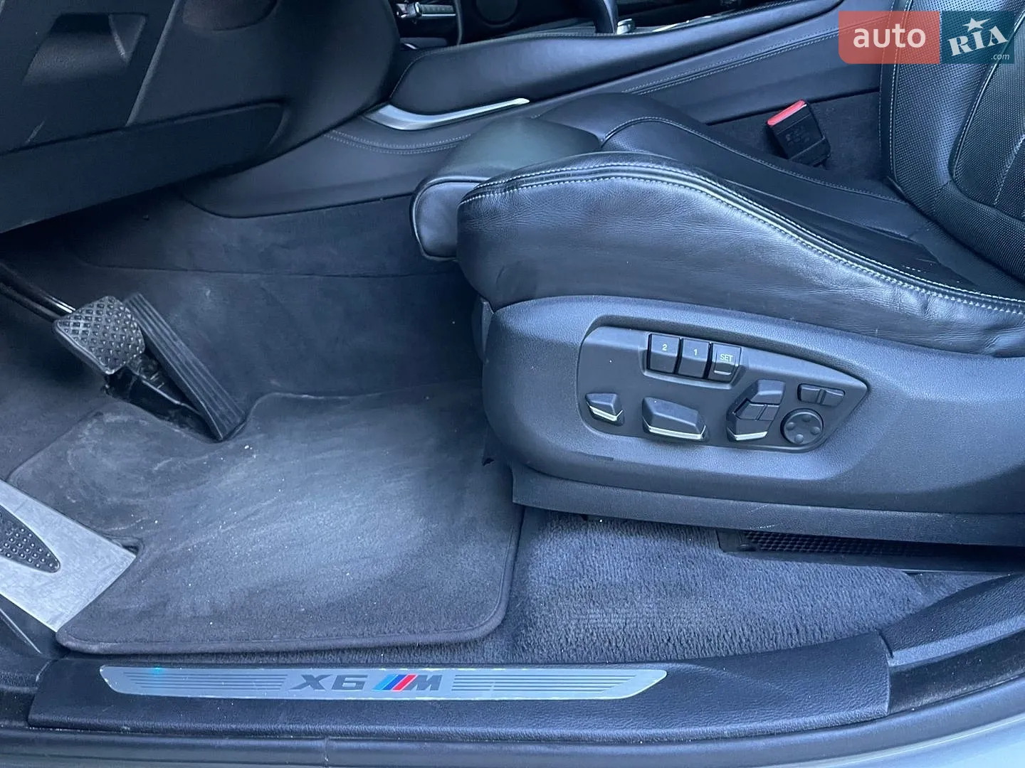 2019 BMW X6 M - мініатюра 31