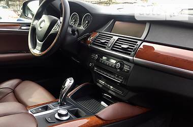 Позашляховик / Кросовер BMW X6 2008 в 