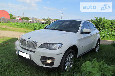 Внедорожник / Кроссовер BMW X6 2010 в Черновцах