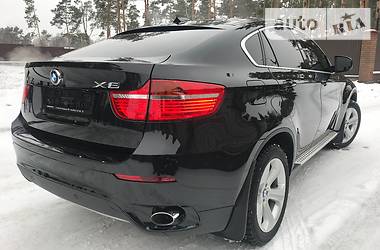 Внедорожник / Кроссовер BMW X6 2012 в Киеве