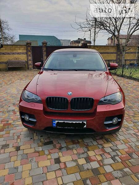 Позашляховик / Кросовер BMW X6 2010 в Києві