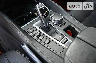 Позашляховик / Кросовер BMW X6 2017 в 