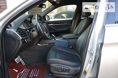 Позашляховик / Кросовер BMW X6 2017 в 
