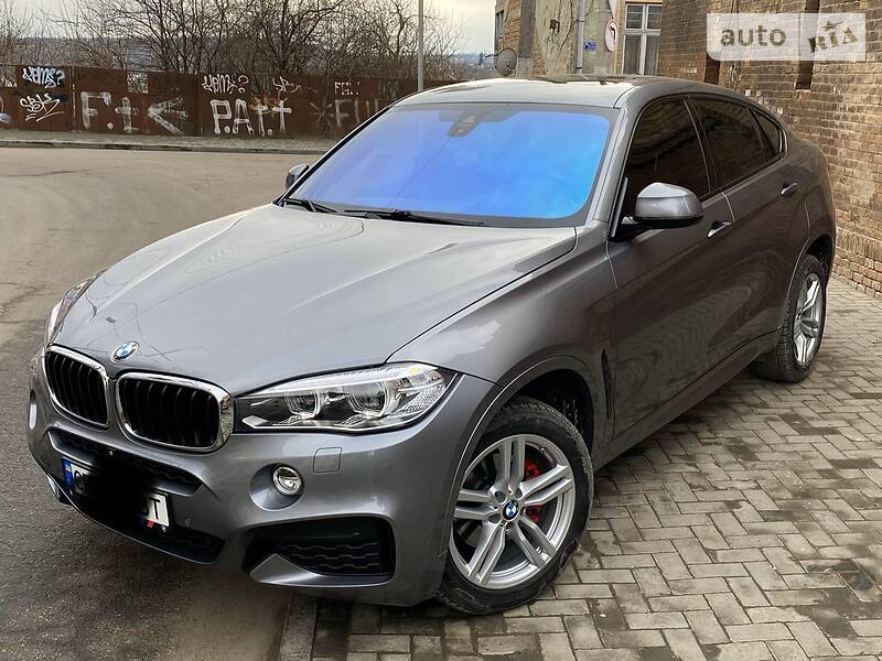 Позашляховик / Кросовер BMW X6 2016 в Чернівцях