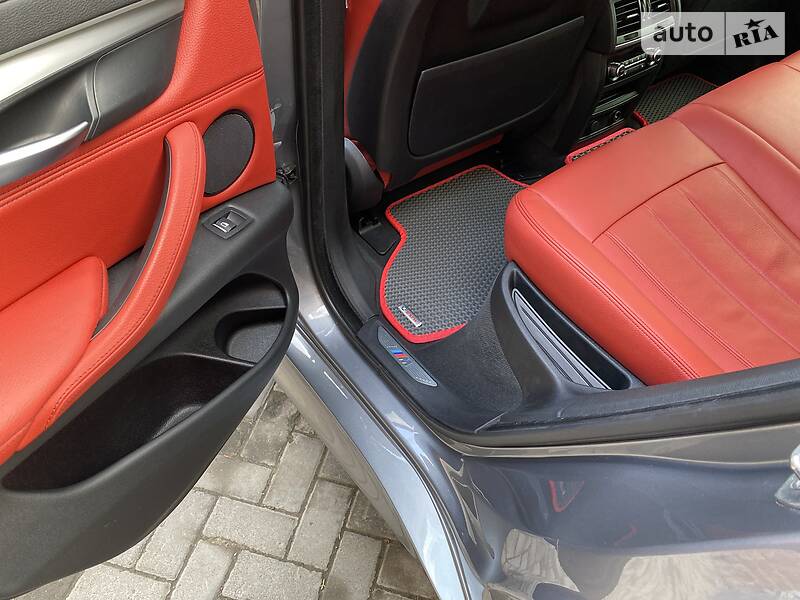 Позашляховик / Кросовер BMW X6 2016 в Чернівцях