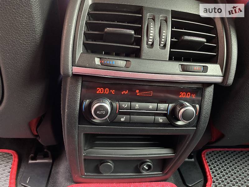 Позашляховик / Кросовер BMW X6 2016 в Чернівцях