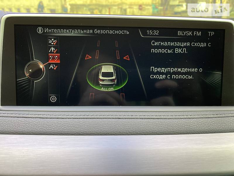 Позашляховик / Кросовер BMW X6 2016 в Чернівцях