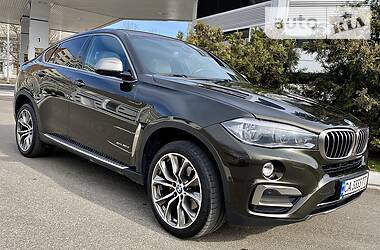 Позашляховик / Кросовер BMW X6 2014 в 