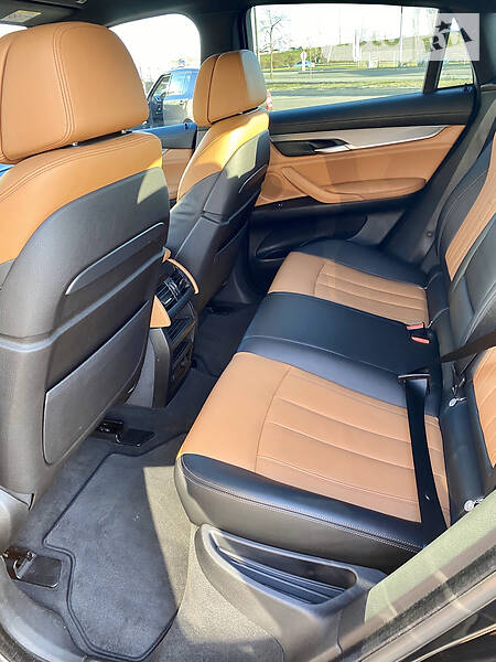 Внедорожник / Кроссовер BMW X6 2015 в Киеве