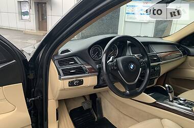 Позашляховик / Кросовер BMW X6 2009 в 