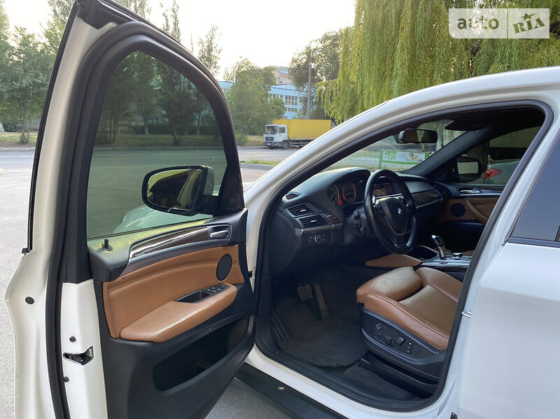 Позашляховик / Кросовер BMW X6 2008 в Дніпрі