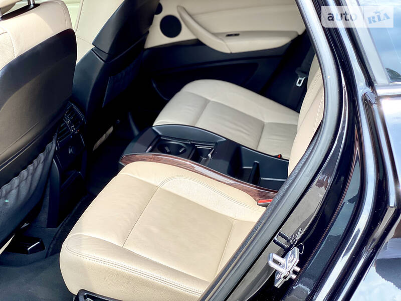 Позашляховик / Кросовер BMW X6 2010 в Києві