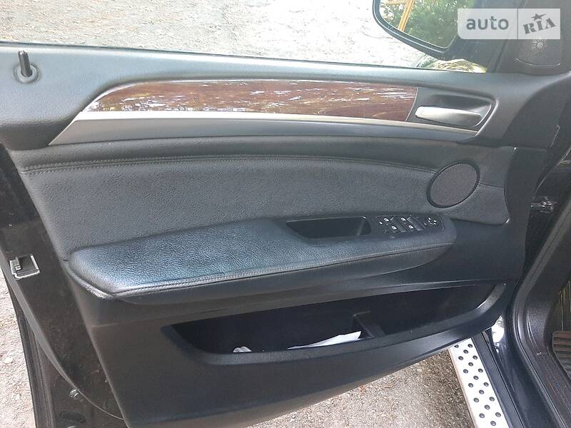 Позашляховик / Кросовер BMW X6 2010 в Львові фото 6 Позашляховик / Кросовер BMW X6 2010 в Львові