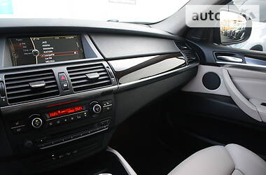 Позашляховик / Кросовер BMW X6 2014 в 
