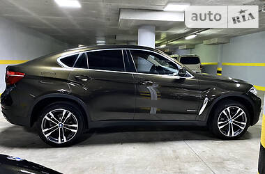 Позашляховик / Кросовер BMW X6 2015 в Києві