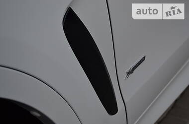 Внедорожник / Кроссовер BMW X6 2016 в Ровно