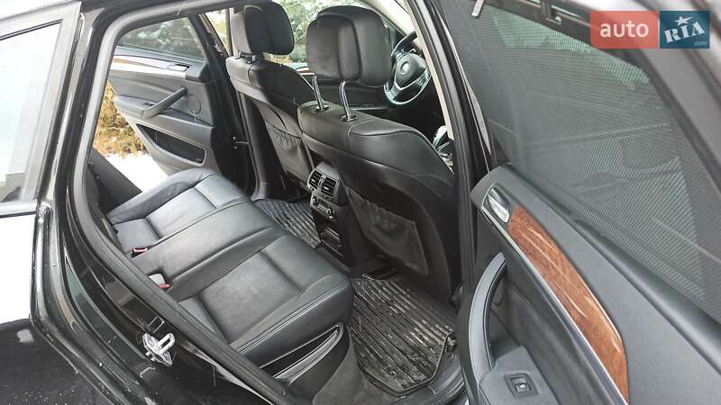 Позашляховик / Кросовер BMW X6 2013 в Києві