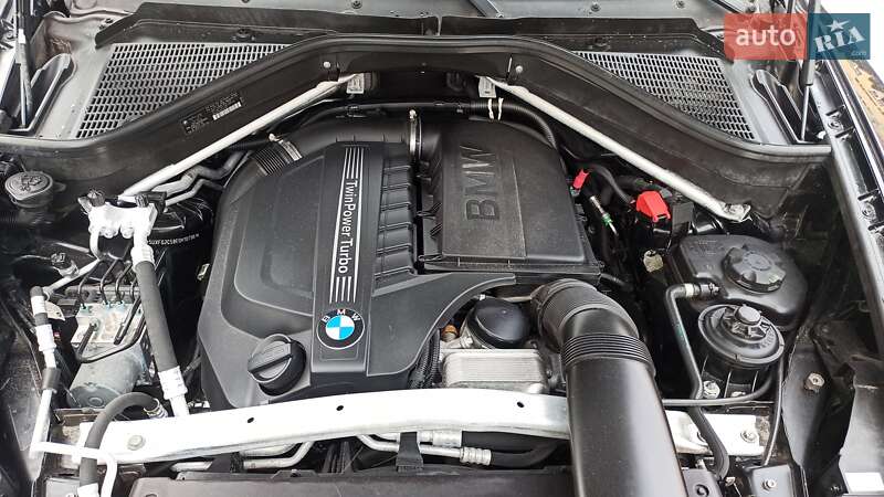 Позашляховик / Кросовер BMW X6 2013 в Києві