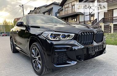 Позашляховик / Кросовер BMW X6 2021 в 