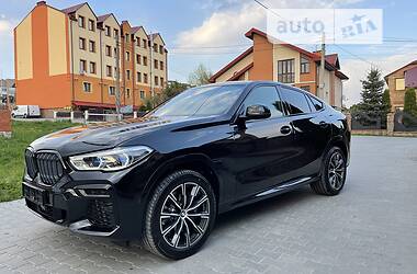 Позашляховик / Кросовер BMW X6 2021 в 
