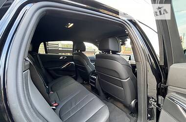 Позашляховик / Кросовер BMW X6 2021 в 