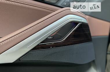 Позашляховик / Кросовер BMW X6 2021 в 