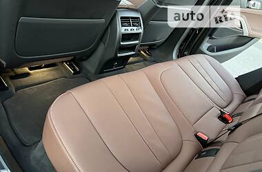 Позашляховик / Кросовер BMW X6 2021 в 