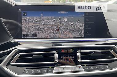 Внедорожник / Кроссовер BMW X6 2021 в 