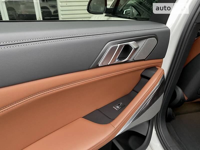 Внедорожник / Кроссовер BMW X6 2022 в Киеве