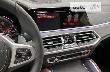 Позашляховик / Кросовер BMW X6 2022 в 