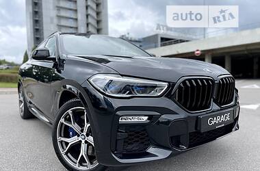 Позашляховик / Кросовер BMW X6 2020 в 