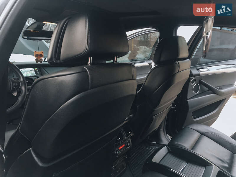 Позашляховик / Кросовер BMW X6 2010 в Черкасах