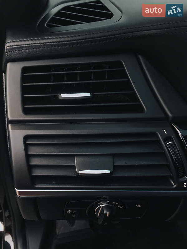 Позашляховик / Кросовер BMW X6 2010 в Черкасах