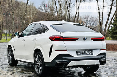 Позашляховик / Кросовер BMW X6 2022 в Києві