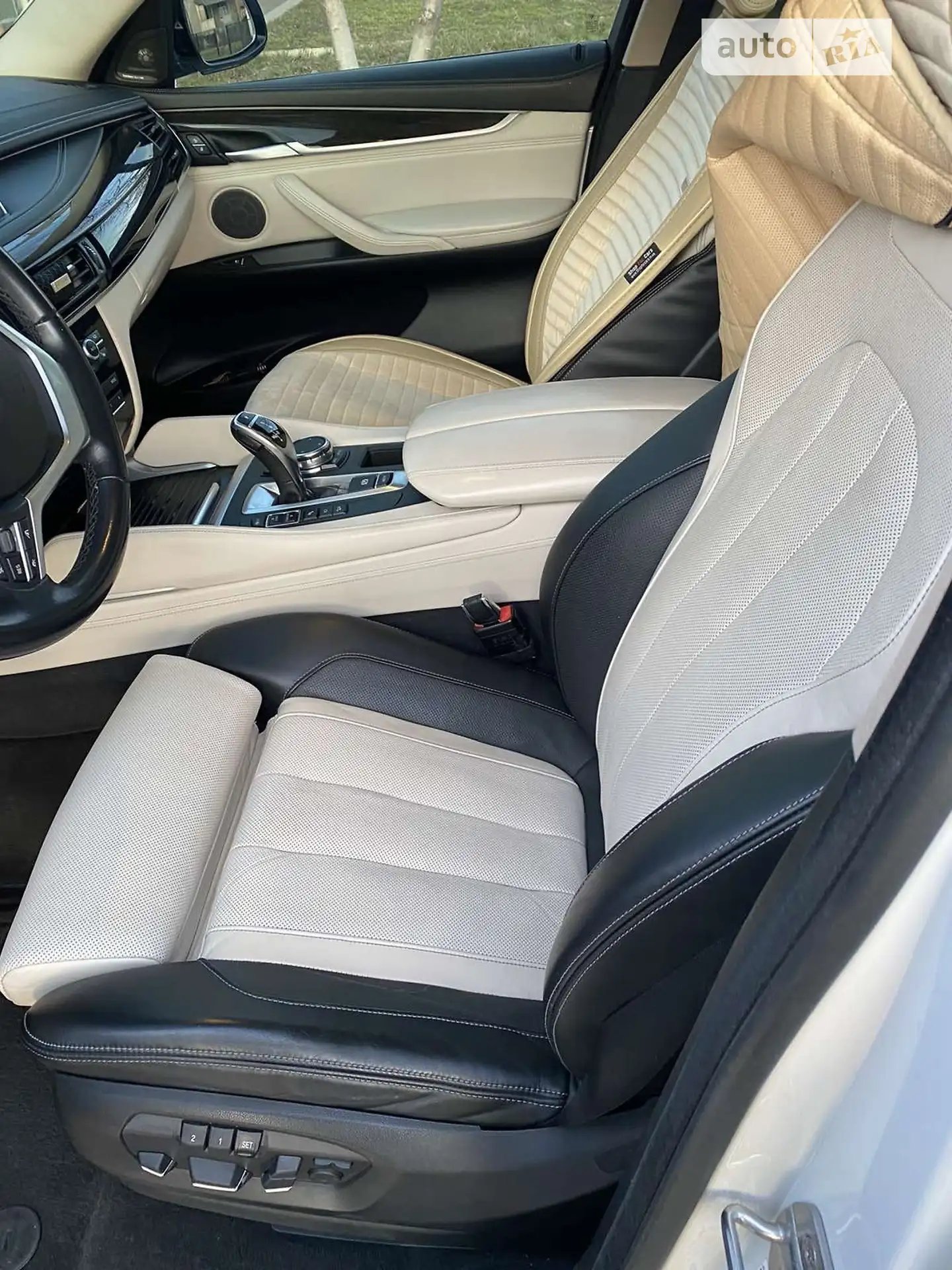 2015 BMW X6 - мініатюра 3