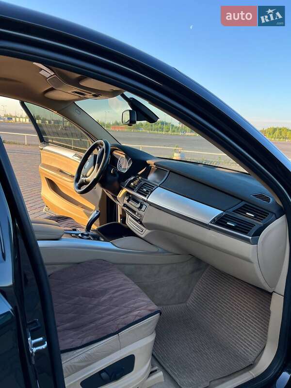 Внедорожник / Кроссовер BMW X6 2009 в Львове
