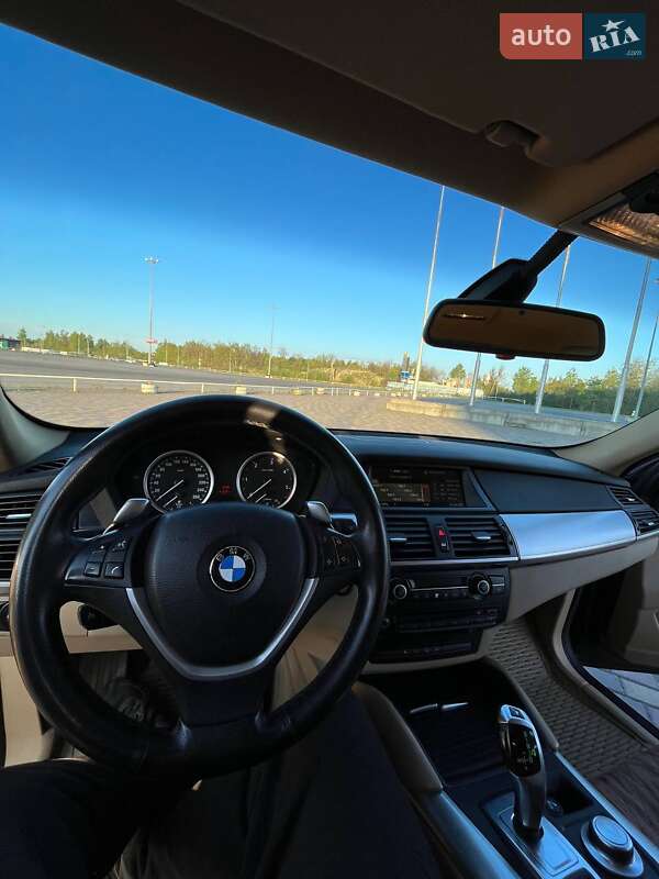 Внедорожник / Кроссовер BMW X6 2009 в Львове