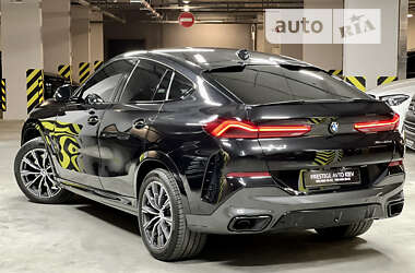 Позашляховик / Кросовер BMW X6 2021 в 