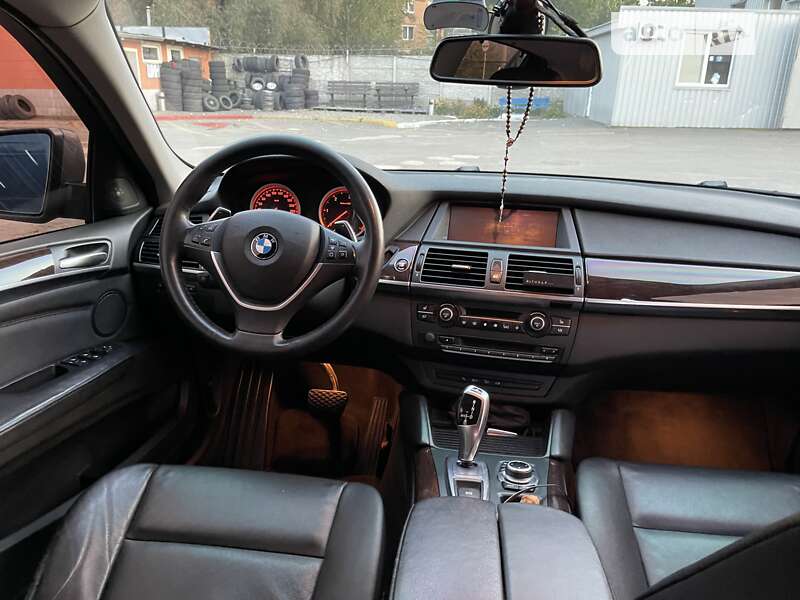 Внедорожник / Кроссовер BMW X6 2013 в Полтаве