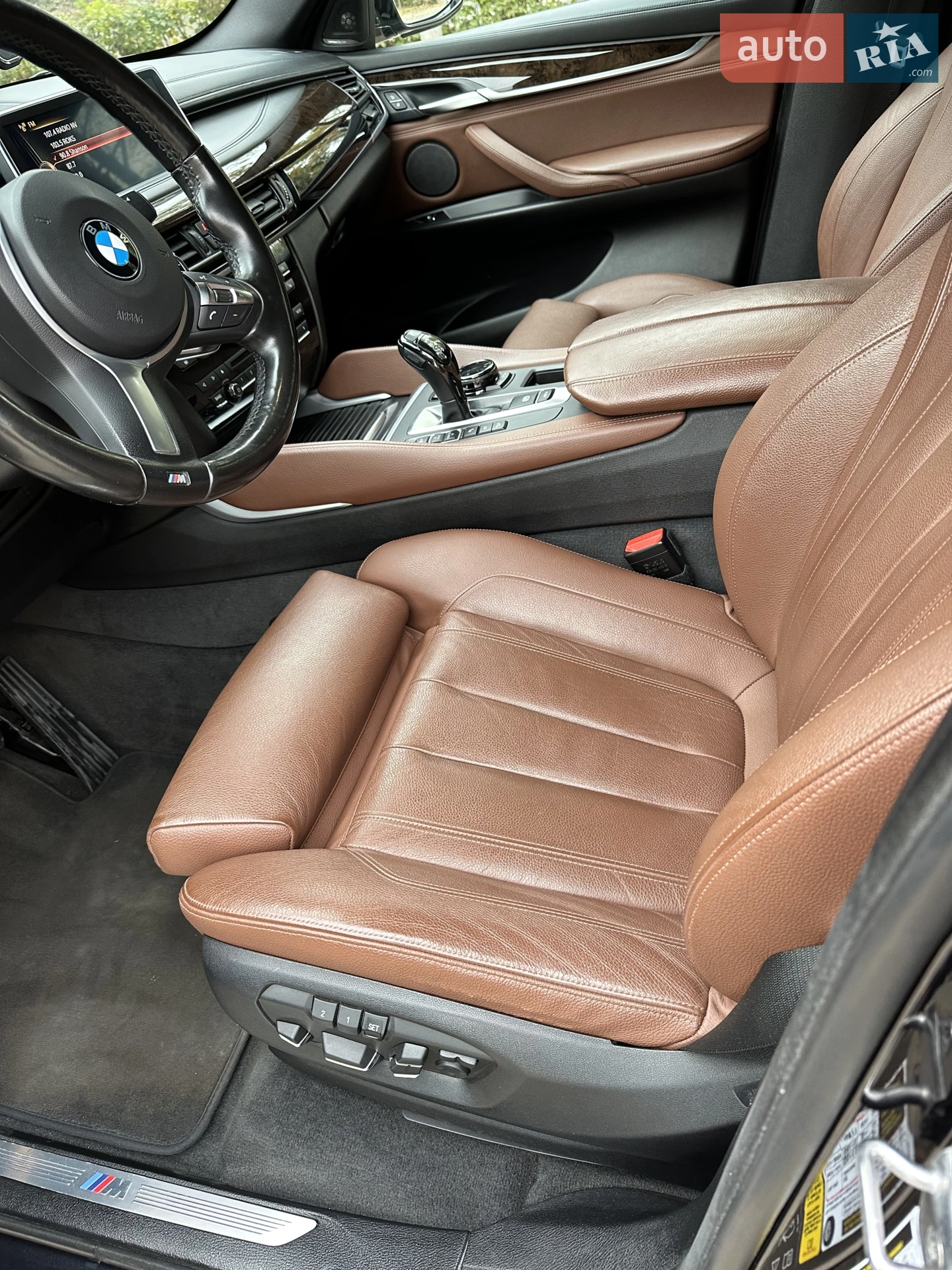 2015 BMW X6 - мініатюра 12