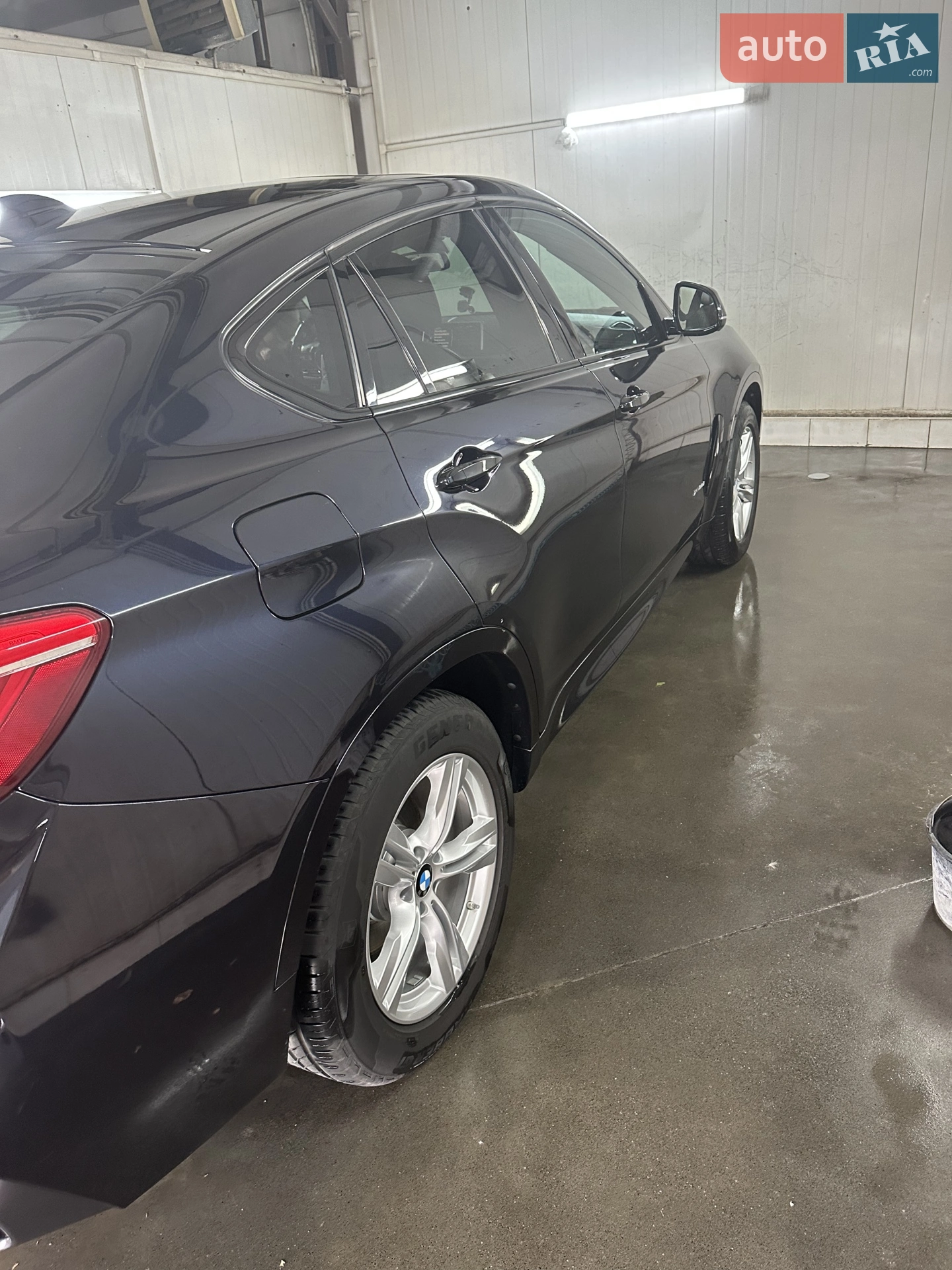 2015 BMW X6 - мініатюра 41