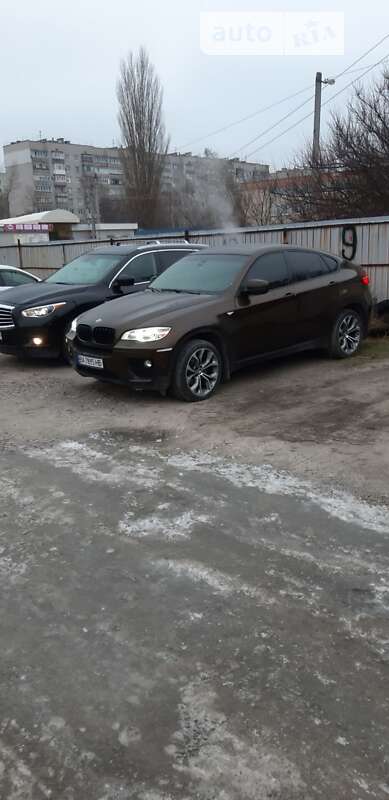 Внедорожник / Кроссовер BMW X6 2012 в Кременчуге