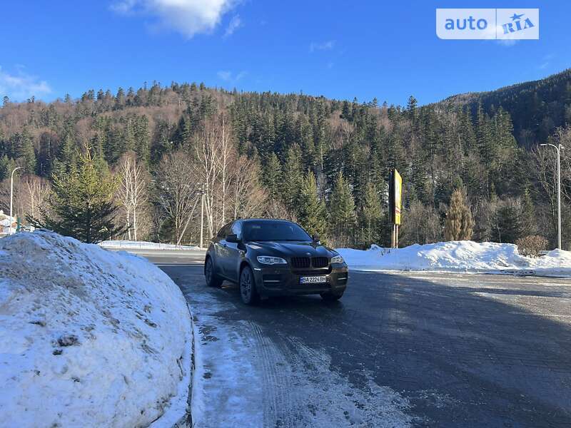 Внедорожник / Кроссовер BMW X6 2012 в Кременчуге