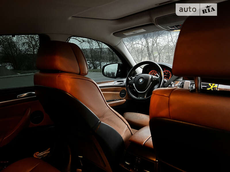 Внедорожник / Кроссовер BMW X6 2012 в Кривом Роге