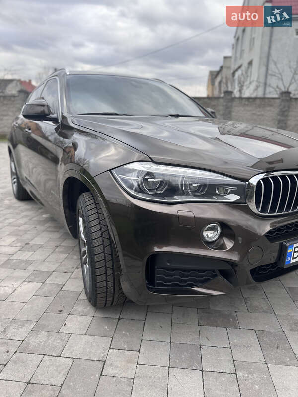 Позашляховик / Кросовер BMW X6 2015 в Львові