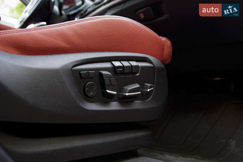 Внедорожник / Кроссовер BMW X6 2018 в Киеве