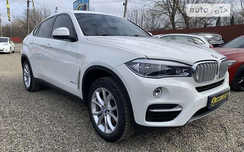 Позашляховик / Кросовер BMW X6 2015 в Коломиї