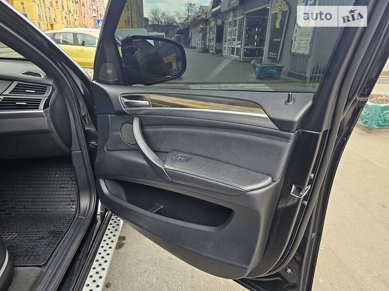 Позашляховик / Кросовер BMW X6 2010 в Києві