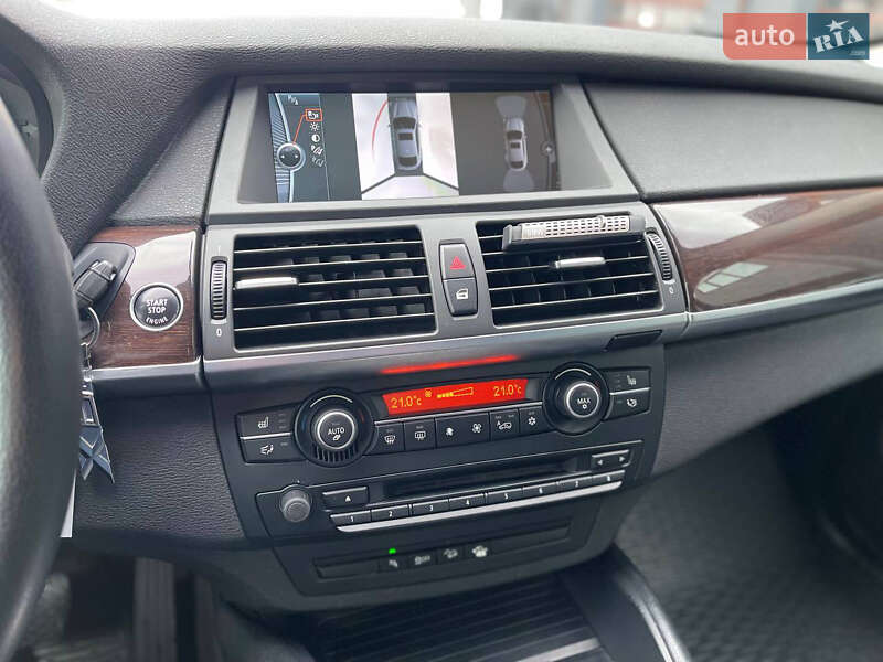 Внедорожник / Кроссовер BMW X6 2011 в Киеве